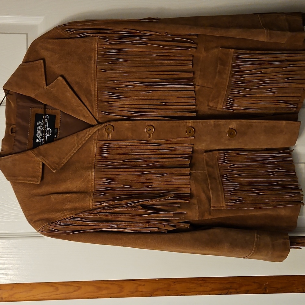 Brown Leather Jacket with Rustic Texture and Weathered Look